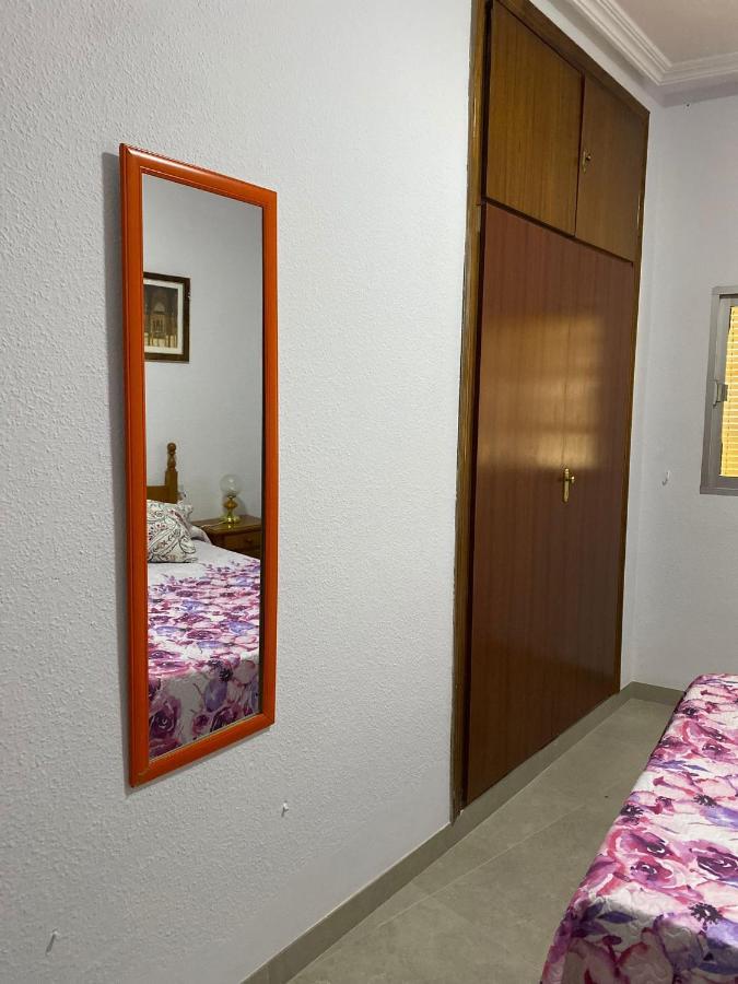 Apartament Piso Vivienda Uso Turistico Julio Burell Baeza Reformado Zewnętrze zdjęcie